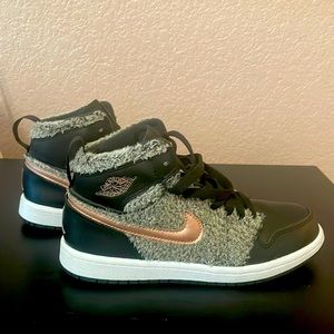 Air Jordan sneakers for girl. Once worn practically new.